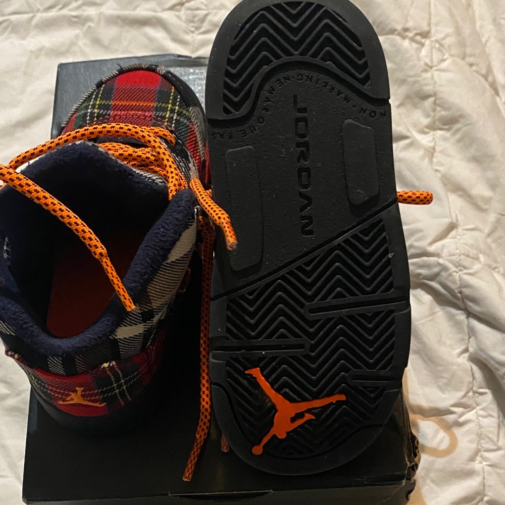 Jordan retro 5 Kids Sneakers - Plaid with Orange Accents